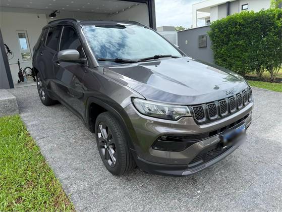 JEEP COMPASS 1.3 T270 TURBO FLEX LONGITUDE AT6